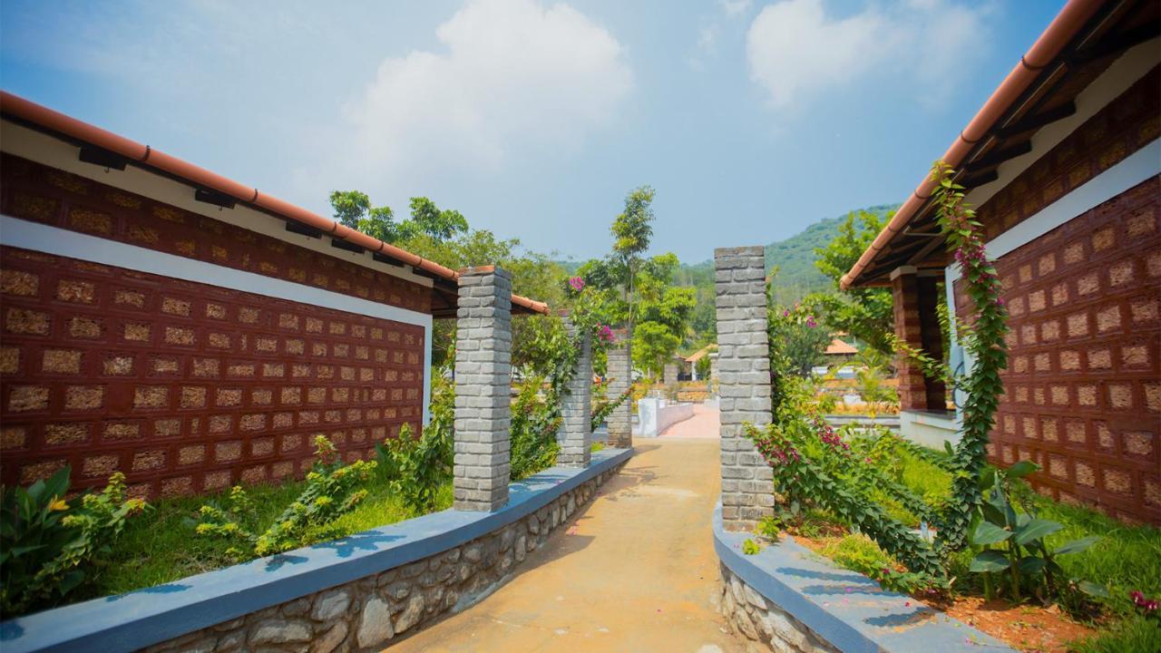 Aara Jungle Resort Coimbatore Exterior photo